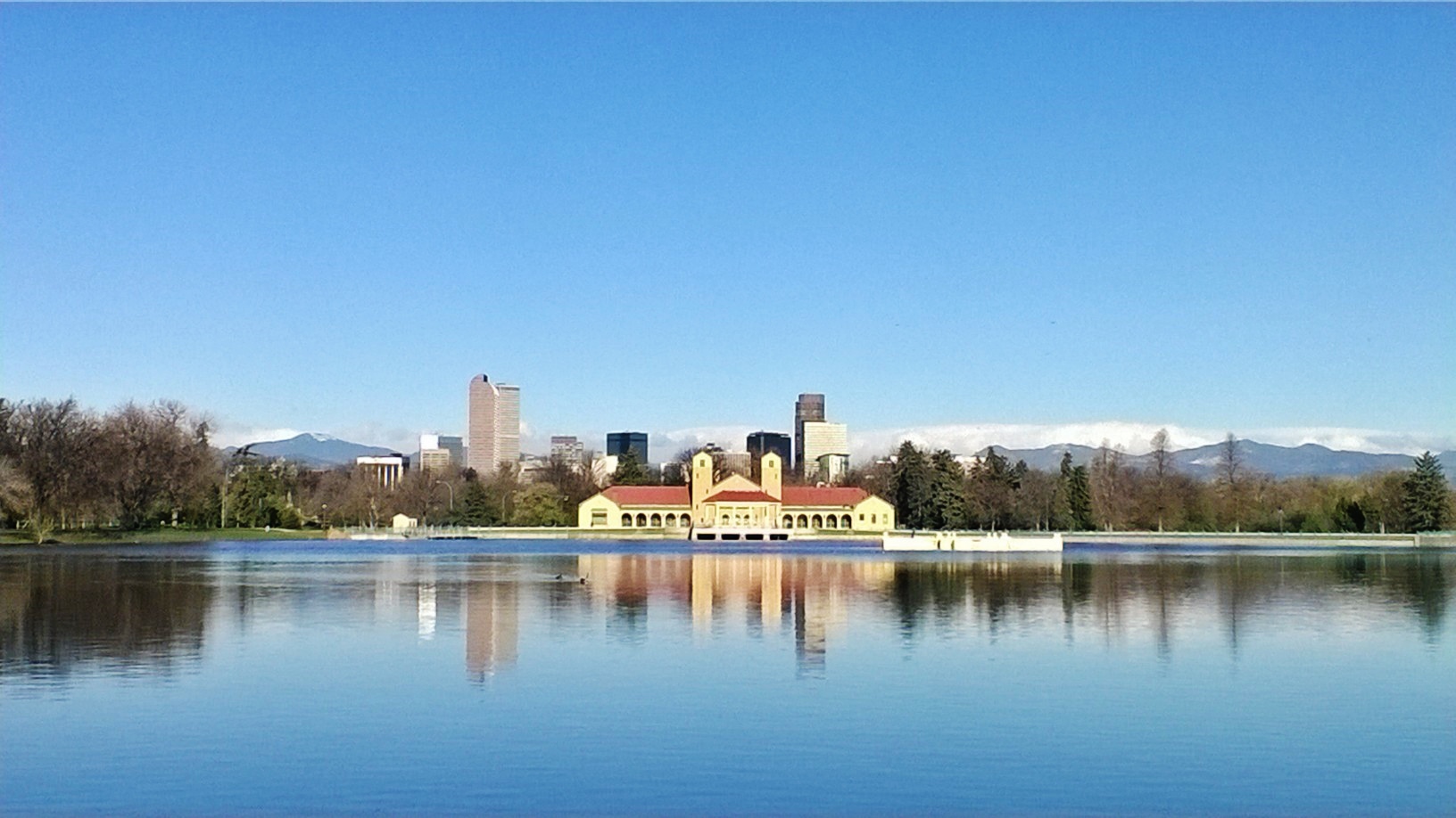 (C) CDM Communications